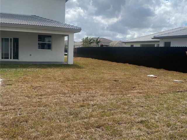 Дом в аренду по адресу 27560 SW 159th Pl 0 - фото 7458257