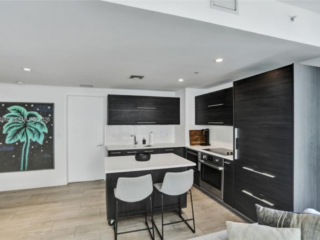 Квартира в аренду номер2001 - фото 7508301