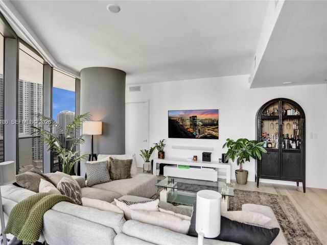 Квартира в аренду номер2001 - фото 7508303