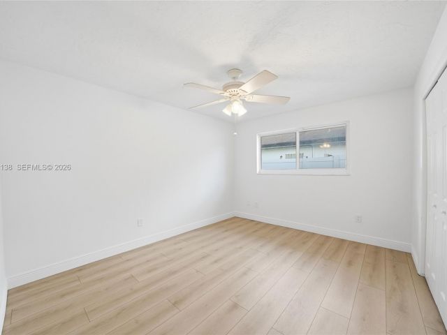 Продажа дома по адресу 1880 NE 206th Ter - фото 7517463