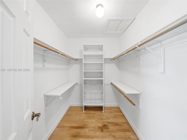 Продажа дома по адресу 1880 NE 206th Ter - фото 7517468