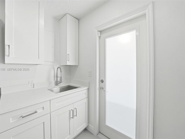 Продажа дома по адресу 1880 NE 206th Ter - фото 7517472