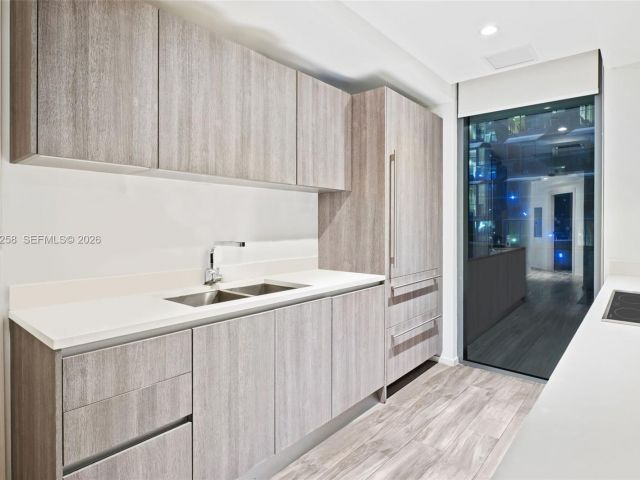 Продажа квартиры #2705 - фото 7452607