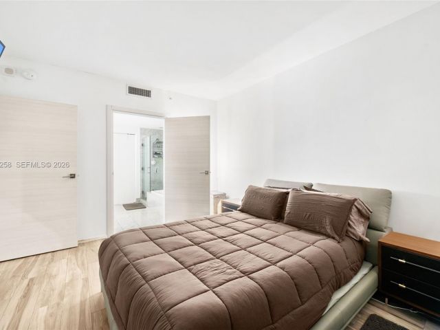 Продажа квартиры #2705 - фото 7452608