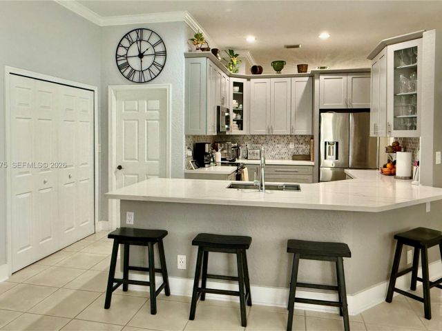 Продажа дома по адресу 1335 E Barwick Ranch Cir - фото 7476128