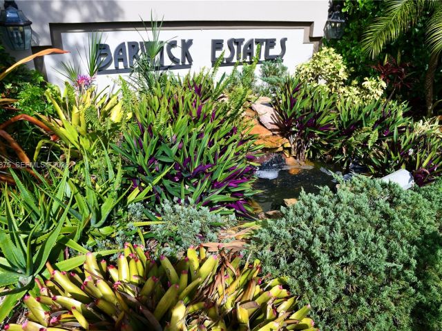 Продажа дома по адресу 1335 E Barwick Ranch Cir - фото 7476129