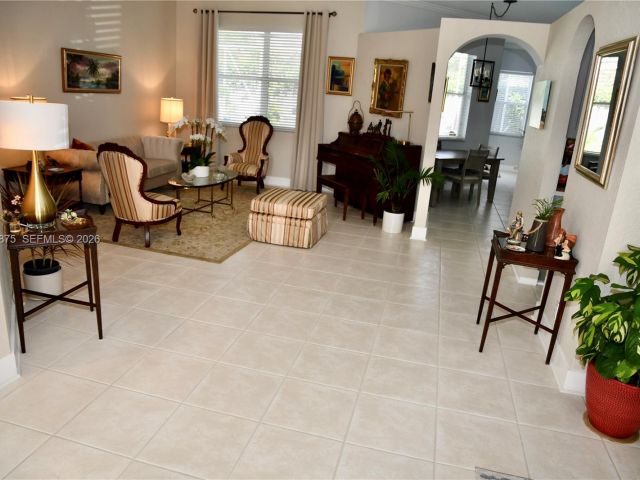 Продажа дома по адресу 1335 E Barwick Ranch Cir - фото 7476132