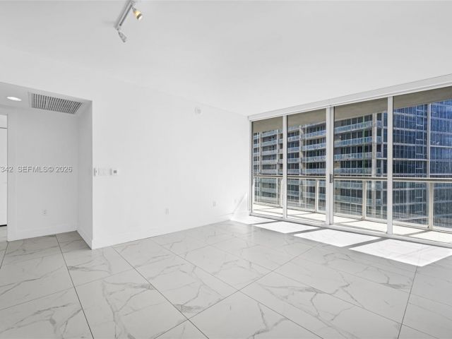 Квартира в аренду номер3113 - фото 7533923