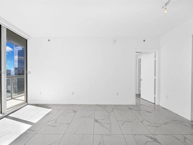 Квартира в аренду номер3113 - фото 7533924