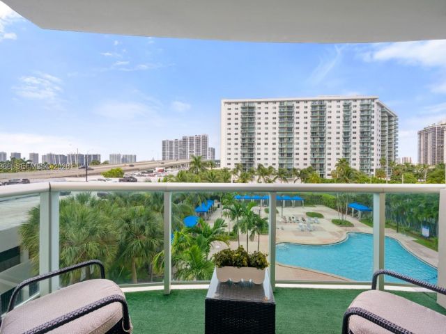 Квартира в аренду номер402 - фото 7492016