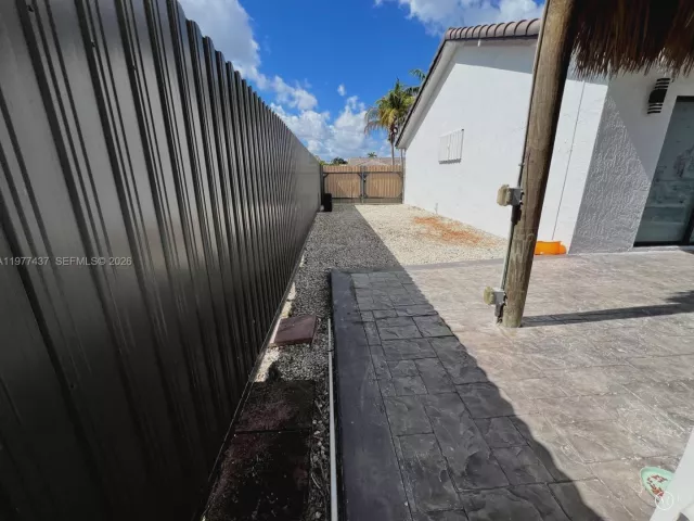 Дом в аренду по адресу 20789 SW 129th Ct 20789 - фото 7555329