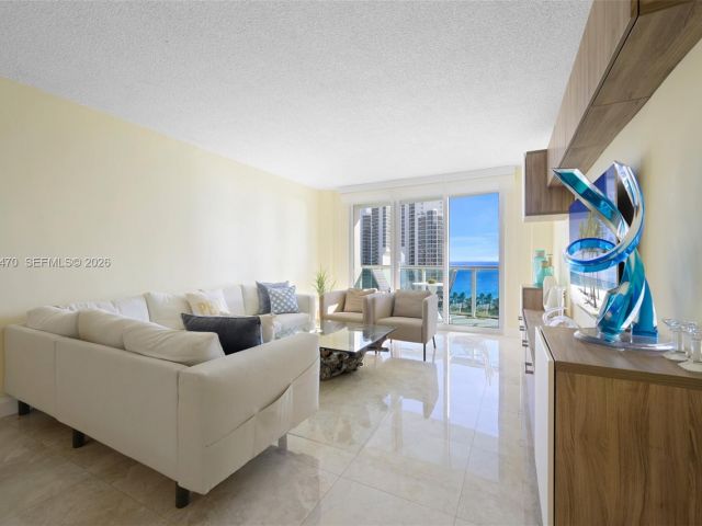 Квартира в аренду номер1605 - фото 7492113