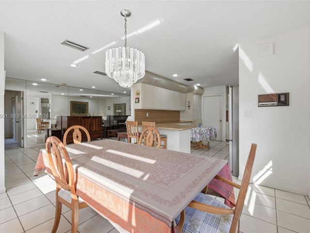 Продажа дома по адресу 9208 Emerson Ave - фото 7467151