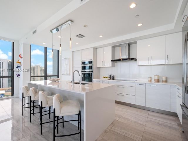 Продажа квартиры #3201 - фото 7511075