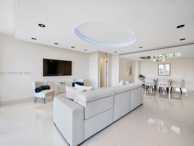 Продажа квартиры #5F - фото 7503774