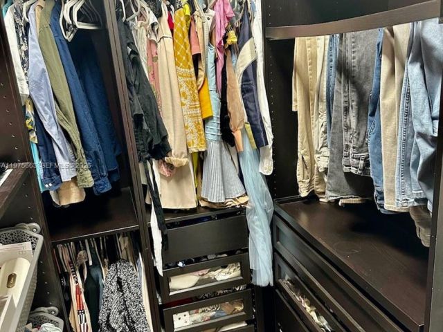 Дом в аренду по адресу 4334 Ficus St - фото 7474086