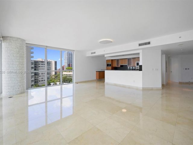 Продажа квартиры #911 - фото 7511696