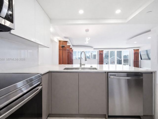 Продажа квартиры #A-3354 - фото 7519162