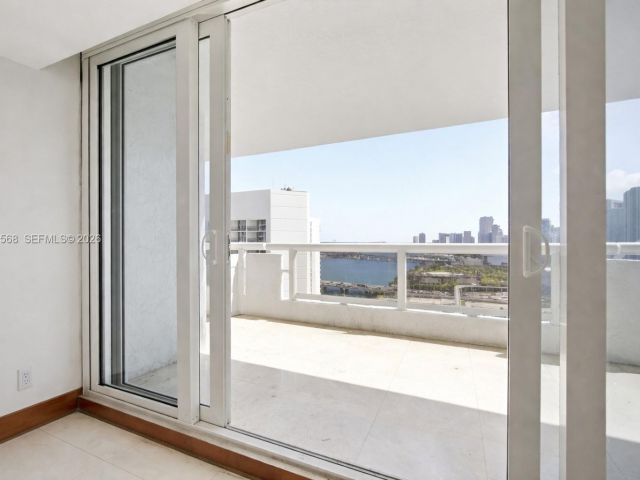 Продажа квартиры #A-3354 - фото 7519168