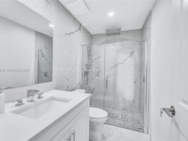 Дом в аренду по адресу 1608 SW 5th Ct - фото 7482897