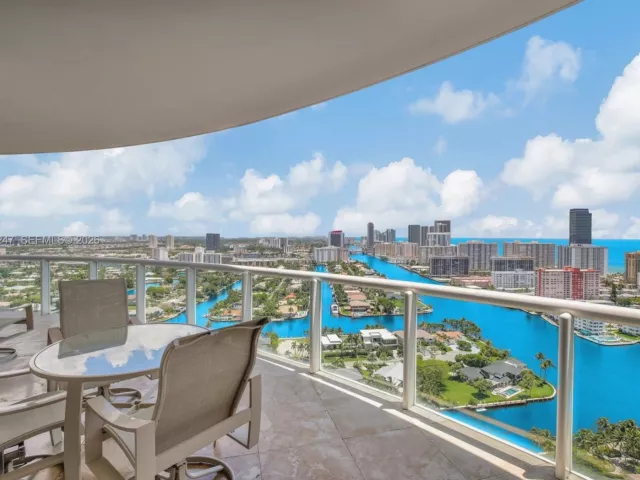 Квартира в аренду номерPH 2804 - фото 7502389