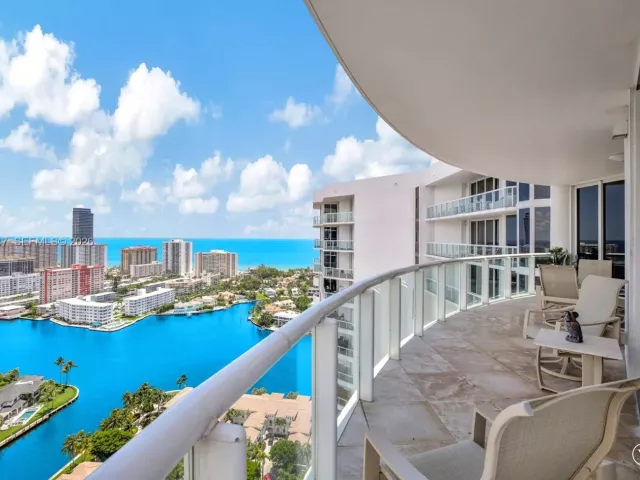 Квартира в аренду номерPH 2804 - фото 7502375