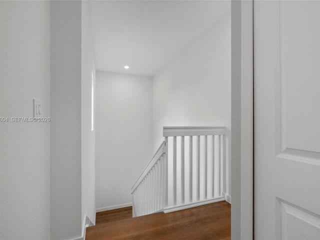 Продажа дома по адресу 13347 SW 274 ST 13347 - фото 7460664