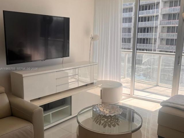 Квартира в аренду номер3613 - фото 7533889