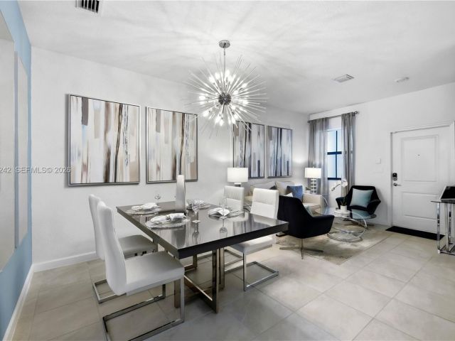 Продажа дома по адресу 13054 SW 233rd Ter - фото 7460349