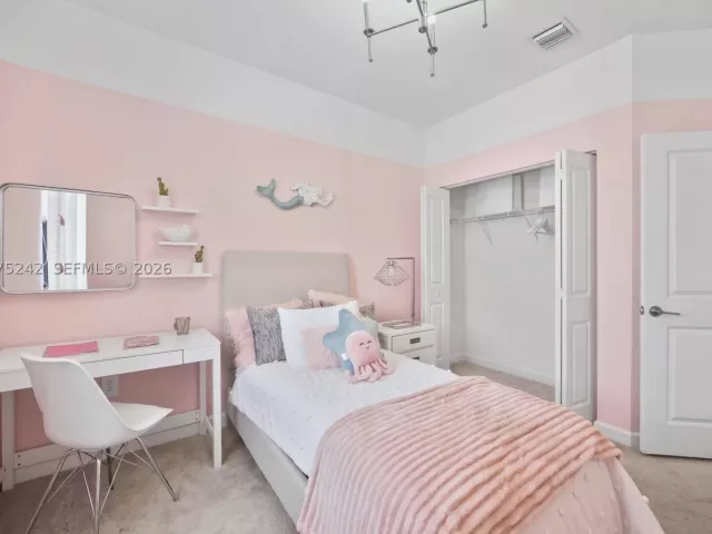 Продажа дома по адресу 13054 SW 233rd Ter - фото 9092717