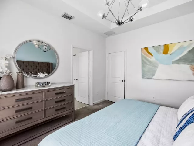 Продажа дома по адресу 13054 SW 233rd Ter - фото 9092724