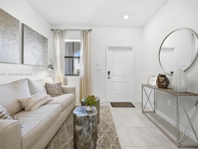 Продажа дома по адресу 13074 SW 233rd Ter - фото 7460323