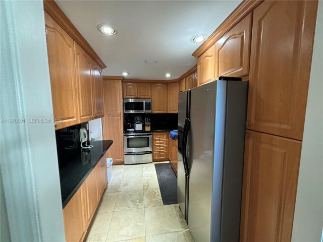 Продажа квартиры #825 - фото 7502794