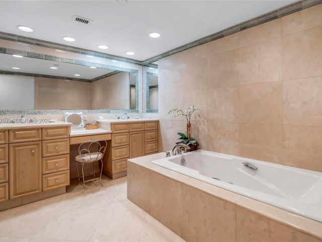 Продажа квартиры #22H - фото 7533370