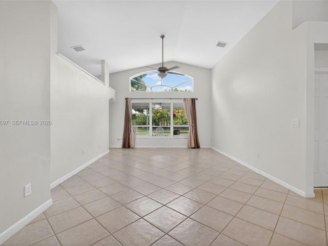 Дом в аренду по адресу 10624 Plainview Cir - фото 7453439