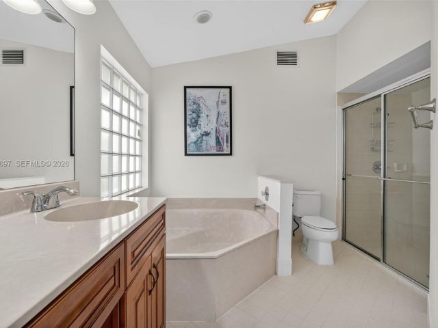 Дом в аренду по адресу 10624 Plainview Cir - фото 7453445