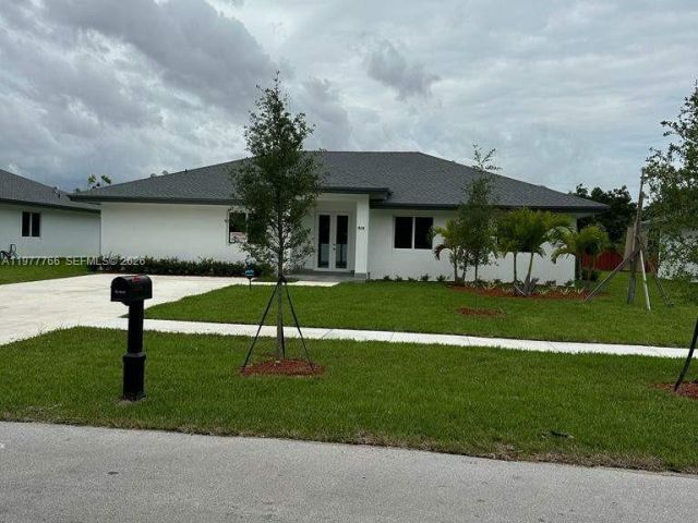 Дом в аренду по адресу 15620 NW 39th Ct 0 - фото 7480137