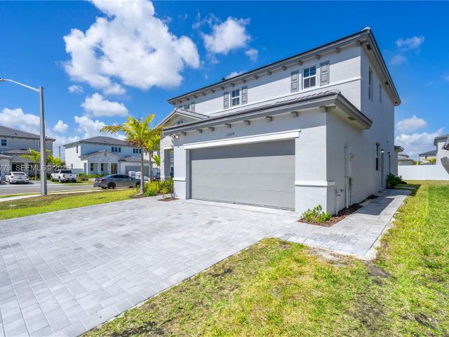 Продажа дома по адресу 13629 SW 186th Ln - фото 7526677