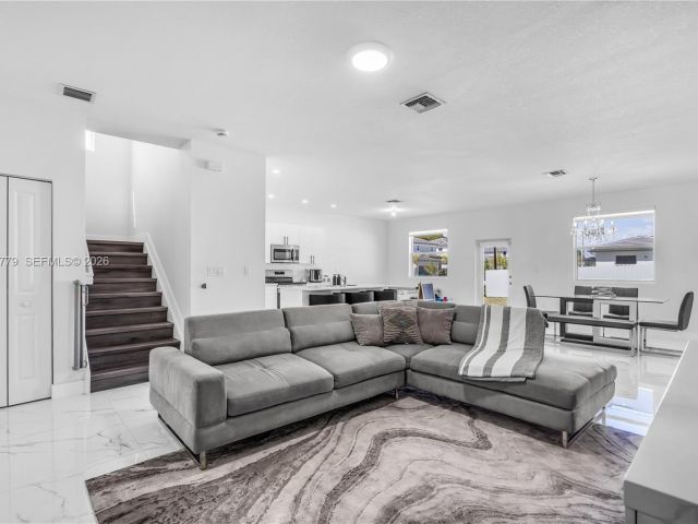 Продажа дома по адресу 13629 SW 186th Ln - фото 7526680