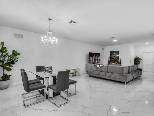 Продажа дома по адресу 13629 SW 186th Ln - фото 7526688