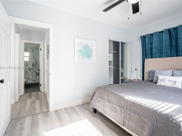 Продажа дома по адресу 1236 NE 16th Ave - фото 7482750