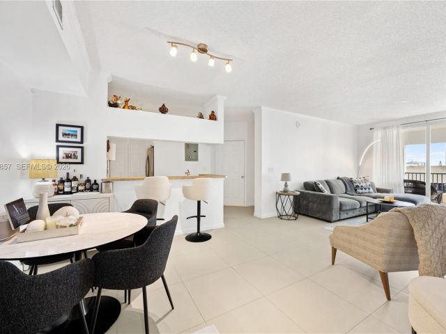 Продажа квартиры #1810 - фото 7512642