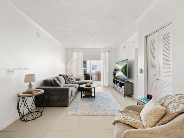 Продажа квартиры #1810 - фото 7512643