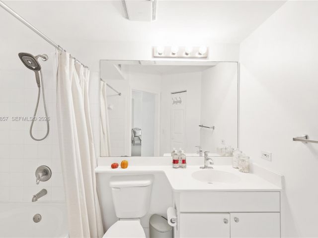 Продажа квартиры #1810 - фото 7512659