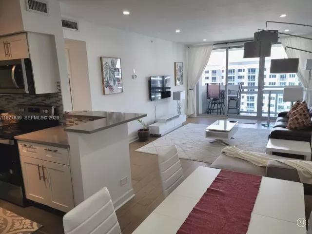 Квартира в аренду номер1566S - фото 7508015