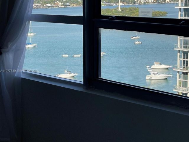 Квартира в аренду номер1566S - фото 7508019