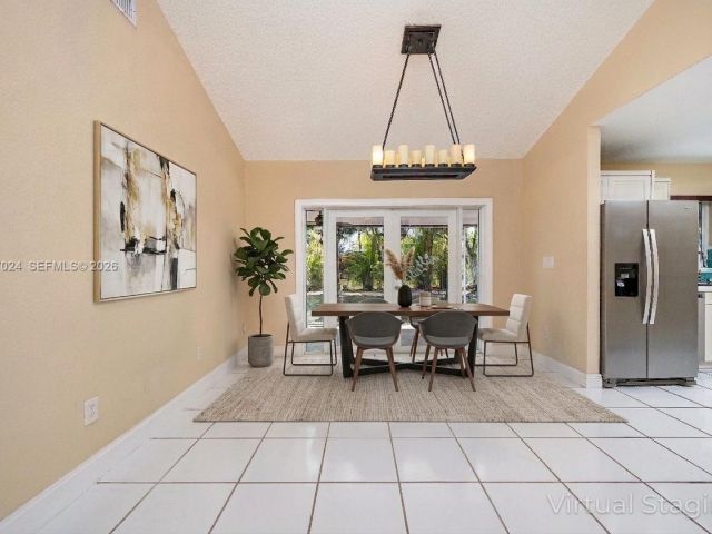 Продажа дома по адресу 12930 SW 190th St - фото 7531496