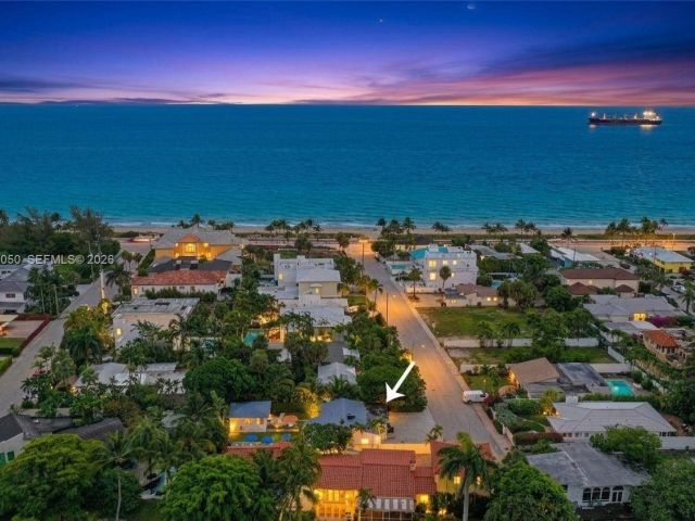 Дом в аренду по адресу 3305 NE 16th Ct - фото 7518288