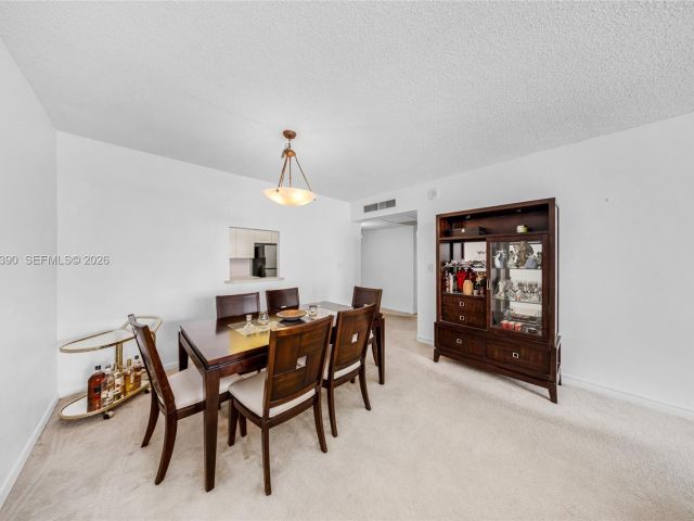 Продажа квартиры #502 - фото 7491940