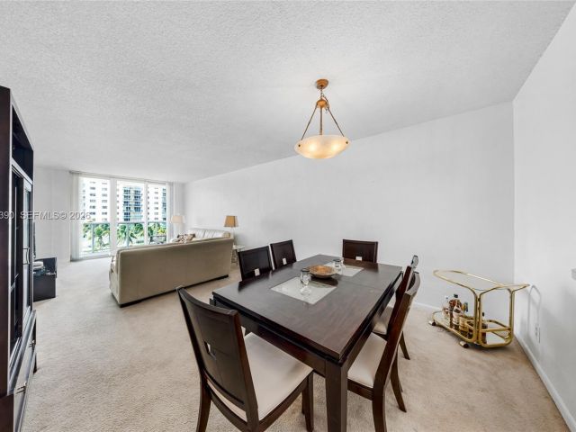 Продажа квартиры #502 - фото 7491942